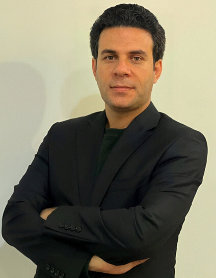  دکتر احمد احمدی فولادی